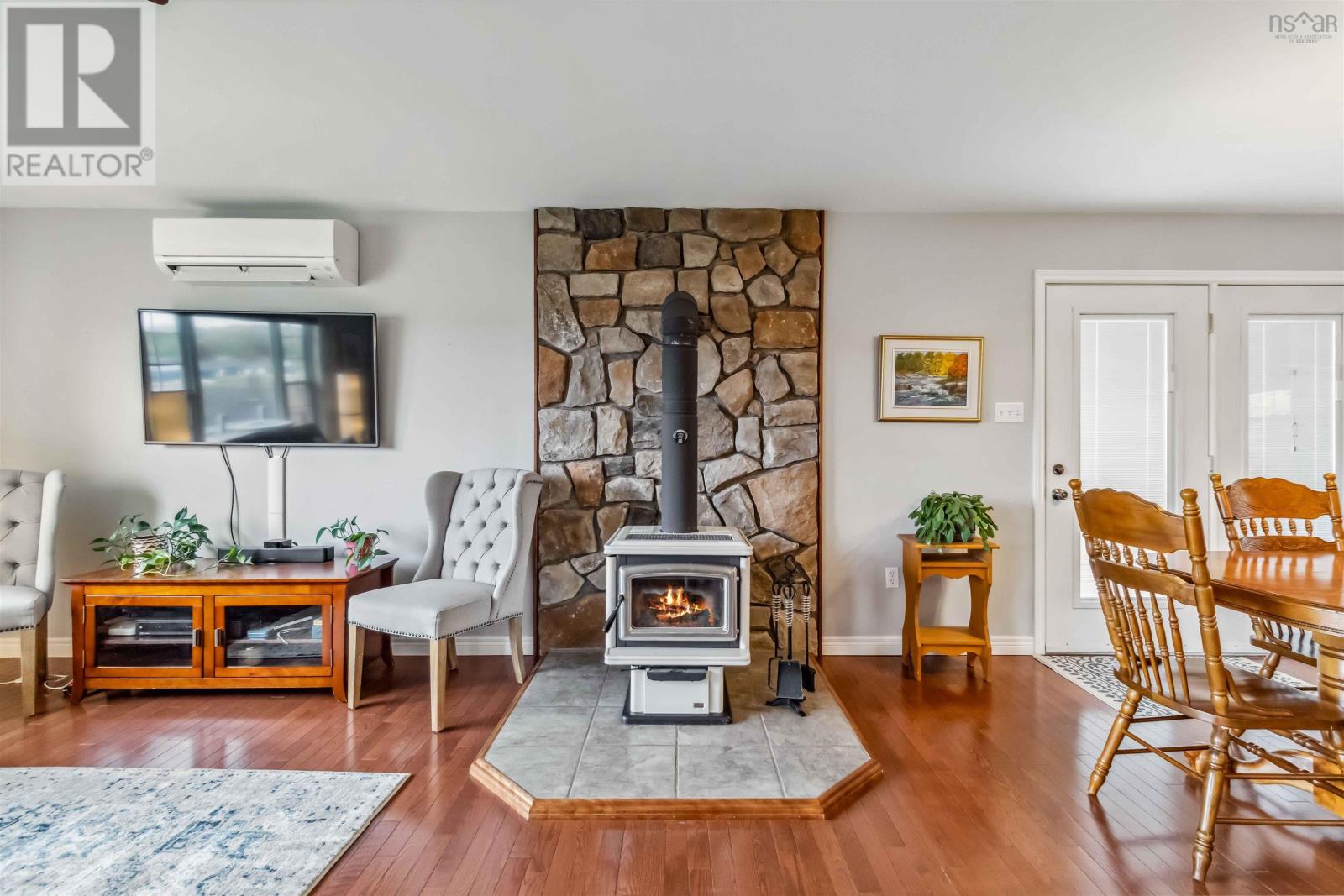 85 Knickle Road, Lunenburg, Nova Scotia  B0J 2C0 - Photo 12 - 202512332