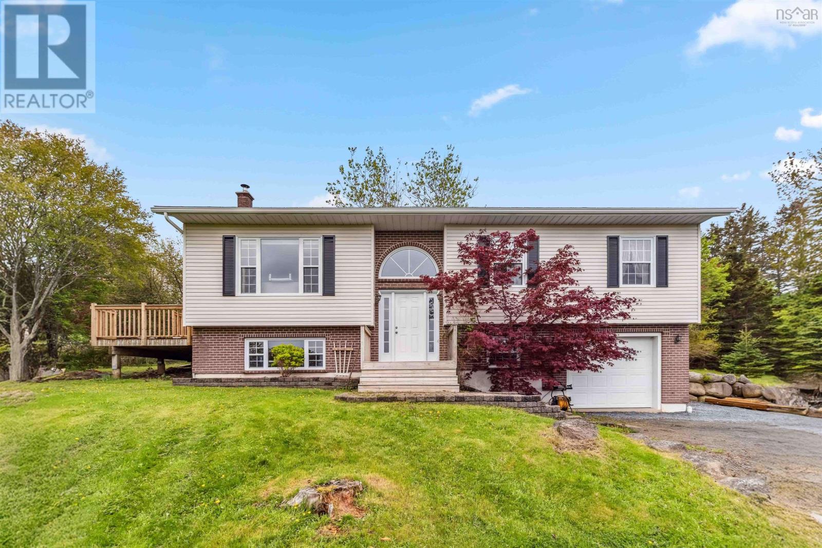 Property at 85 Knickle Road image 3