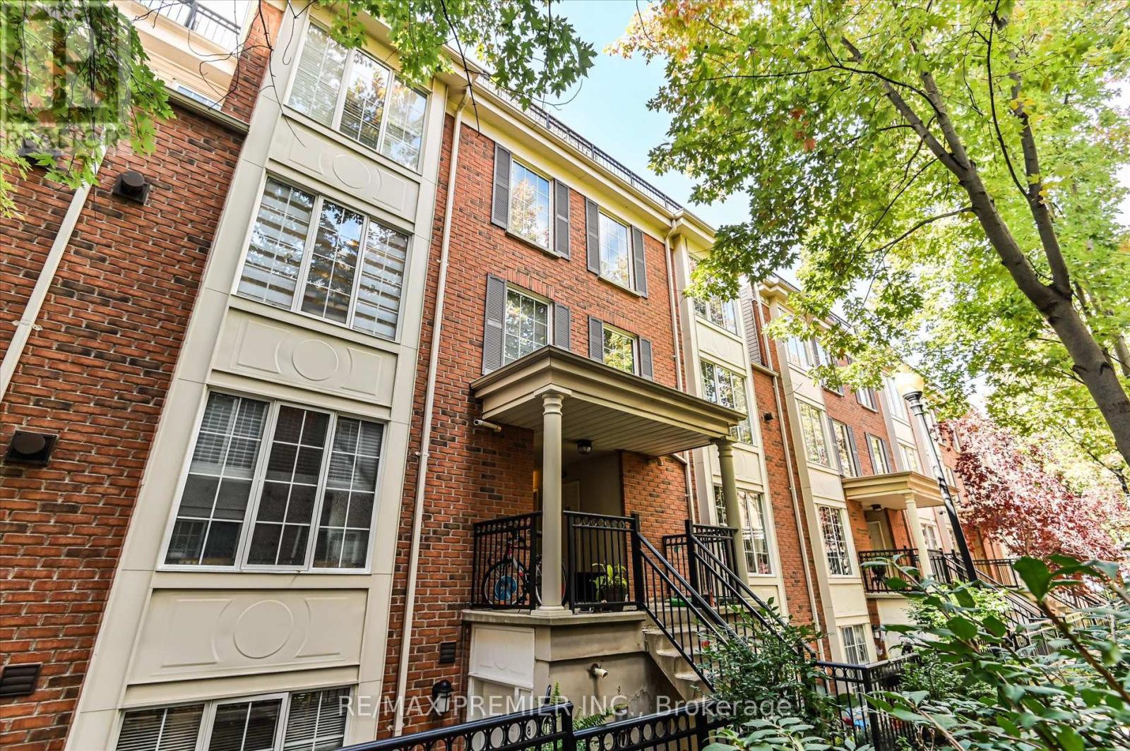 Property at 226 - 3 EVERSON DRIVE image 2