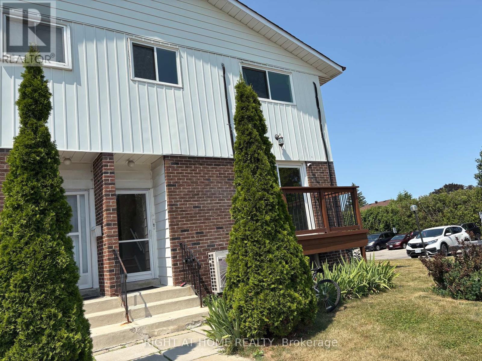 Property at 3 - 2 WHITE ABBEY PARK image 1