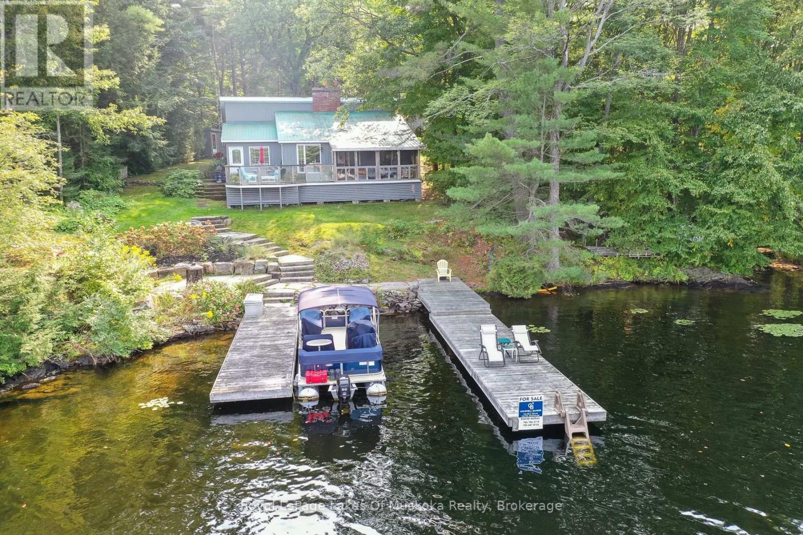 1029 Lakeshore Drive, Gravenhurst, Ontario  P1P 1R2 - Photo 14 - X12125664