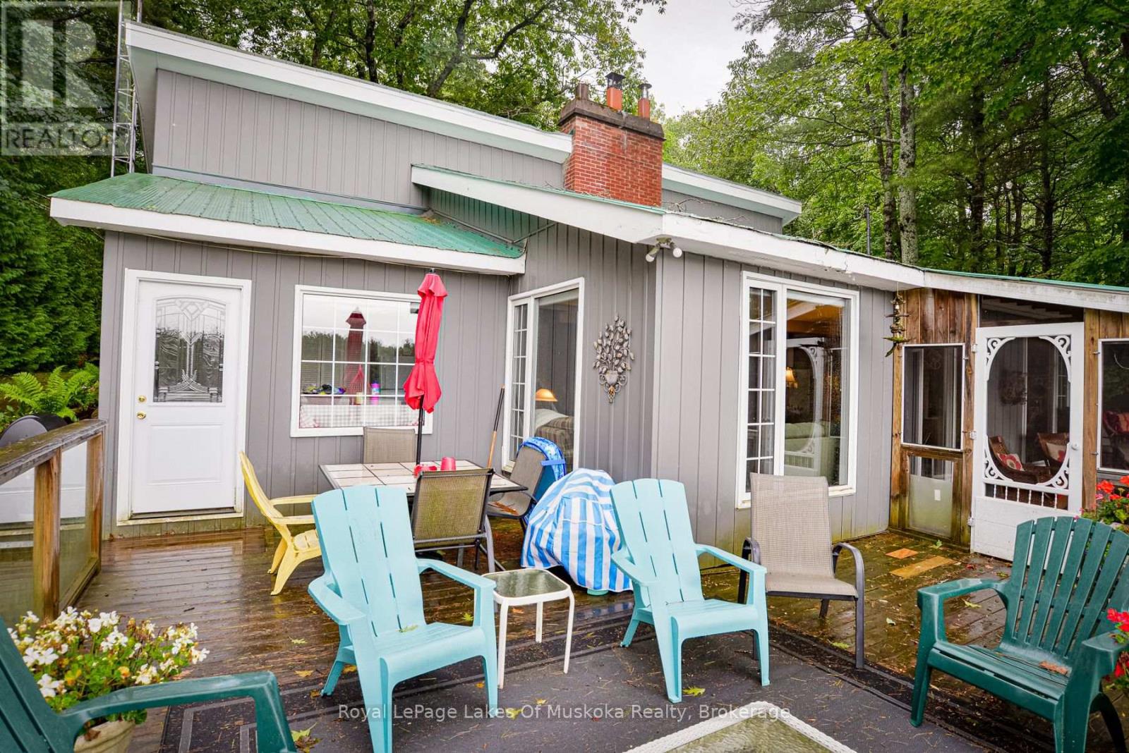 1029 Lakeshore Drive, Gravenhurst, Ontario  P1P 1R2 - Photo 18 - X12125664