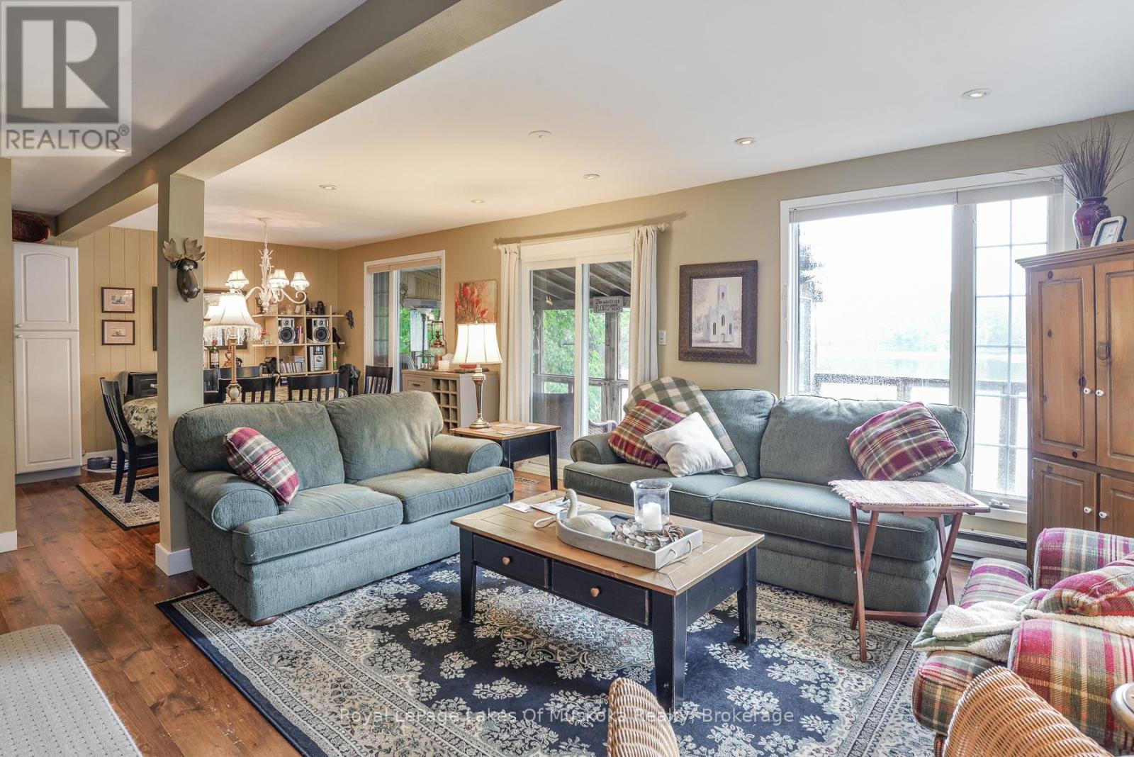 1029 Lakeshore Drive, Gravenhurst, Ontario  P1P 1R2 - Photo 29 - X12125664