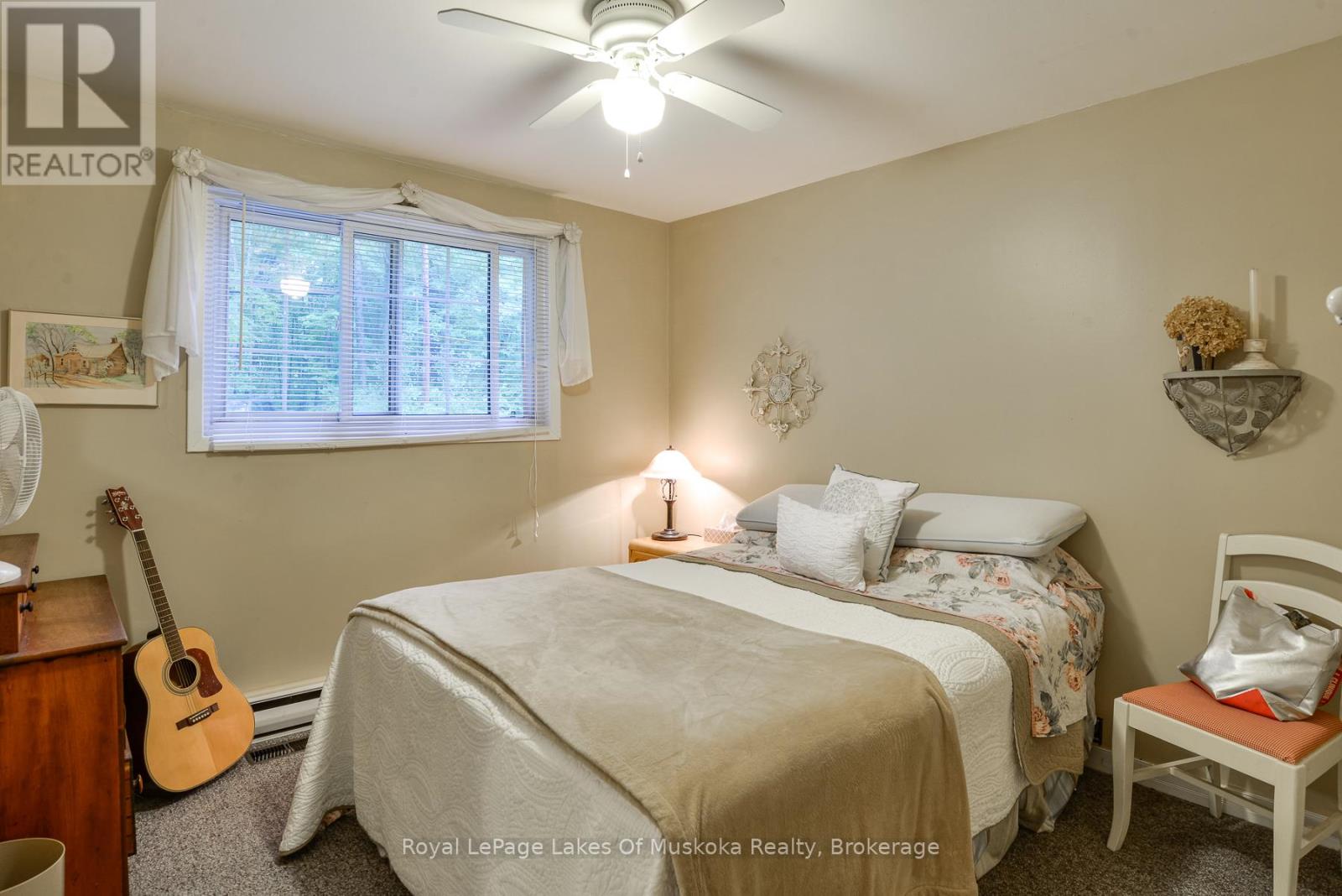1029 Lakeshore Drive, Gravenhurst, Ontario  P1P 1R2 - Photo 32 - X12125664