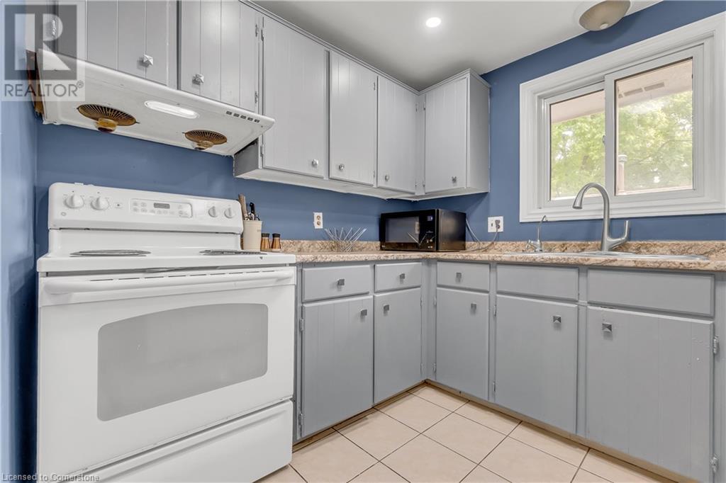 445 Drummerhill Crescent, Waterloo, Ontario  N2T 1G3 - Photo 14 - 40755894