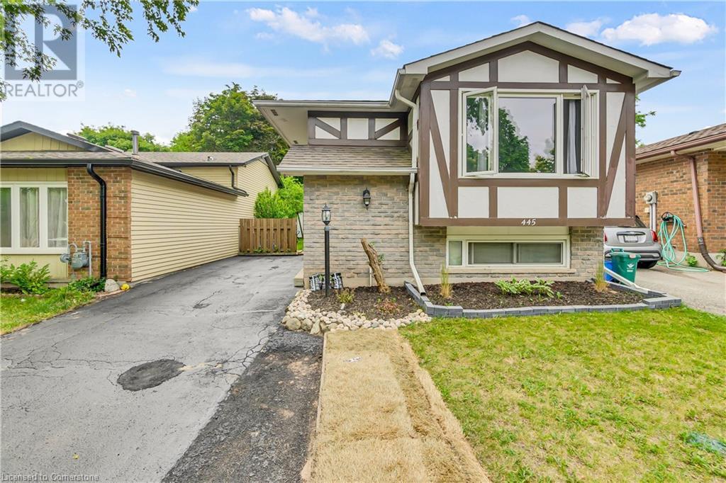 445 Drummerhill Crescent, Waterloo, Ontario  N2T 1G3 - Photo 3 - 40755894