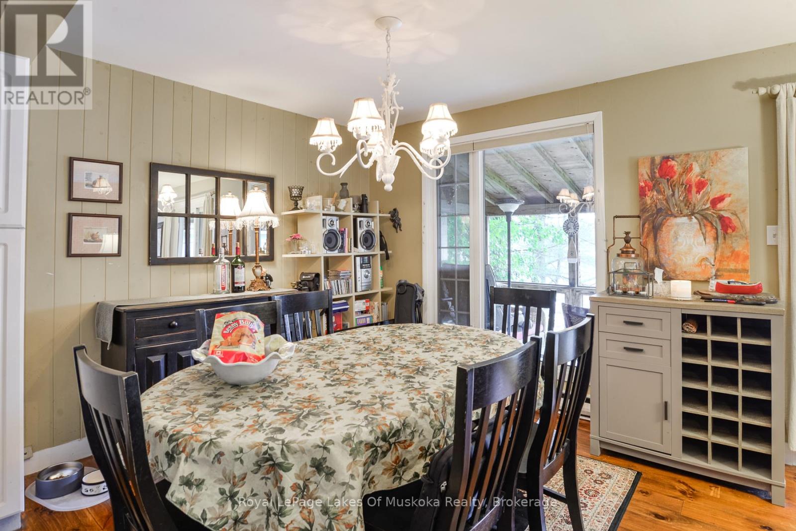 1029 Lakeshore Drive, Gravenhurst, Ontario  P1P 1R2 - Photo 24 - X12125664