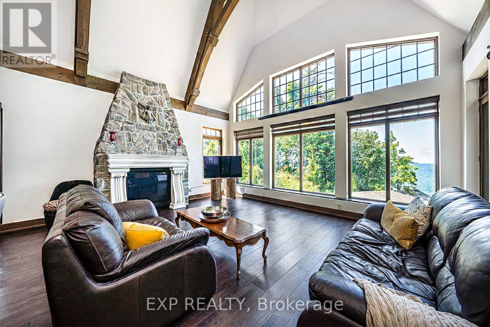 24960 Thorah Park Boulevard, Brock (Beaverton), Ontario  L0K 1A0 - Photo 9 - N12314451