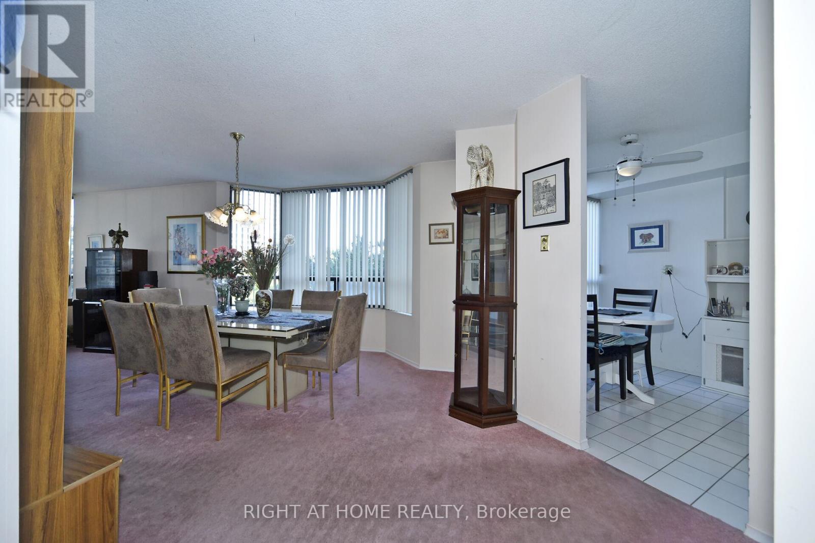 314 - 7440 Bathurst Street, Vaughan, Ontario  L4J 7K8 - Photo 11 - N12314453