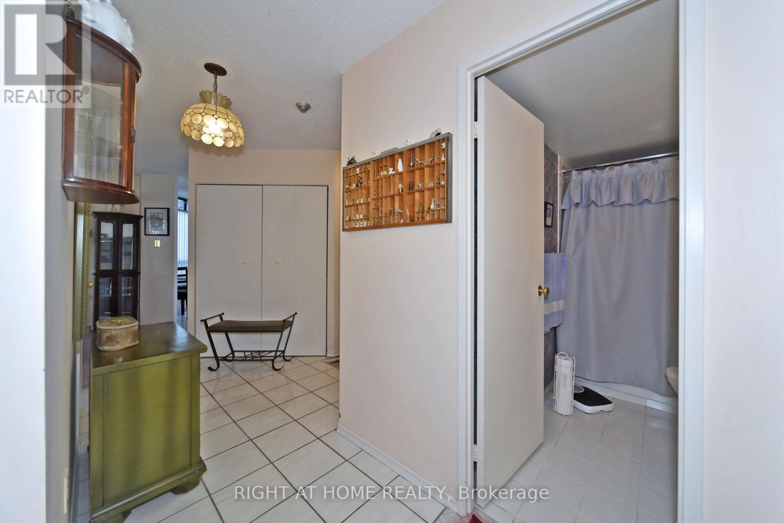 314 - 7440 Bathurst Street, Vaughan, Ontario  L4J 7K8 - Photo 39 - N12314453