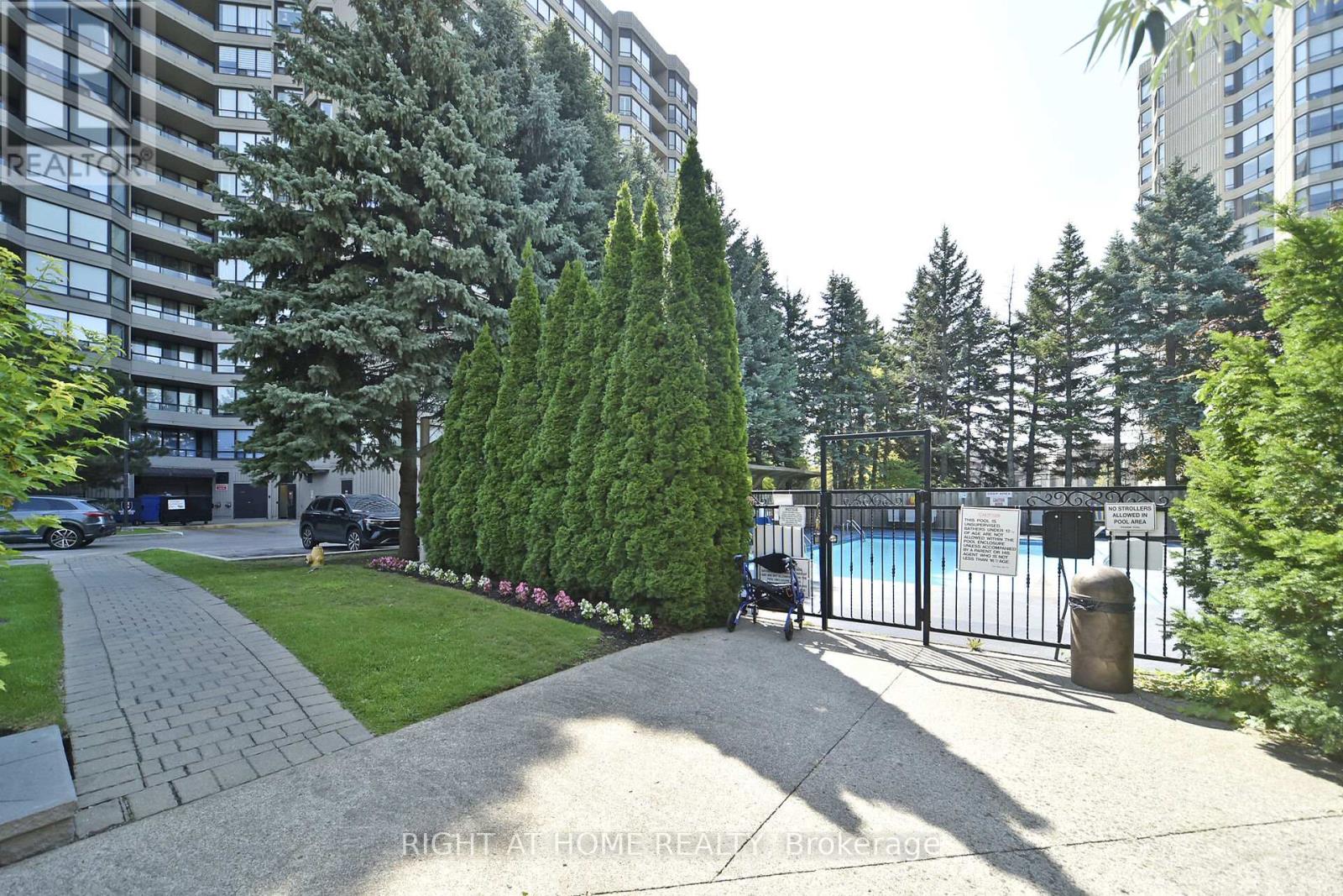 314 - 7440 Bathurst Street, Vaughan, Ontario  L4J 7K8 - Photo 46 - N12314453