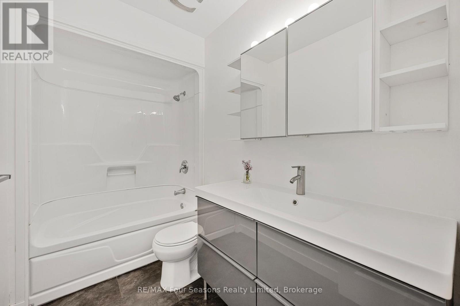 68 Courtice Crescent, Collingwood, Ontario  L9Y 4G1 - Photo 17 - S12314579