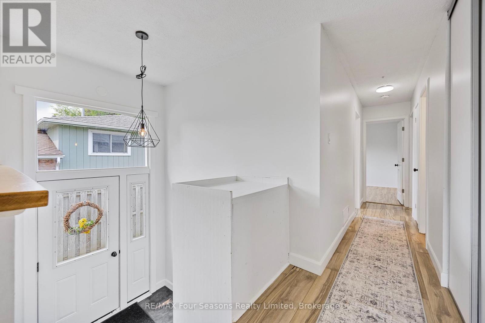 68 Courtice Crescent, Collingwood, Ontario  L9Y 4G1 - Photo 6 - S12314579