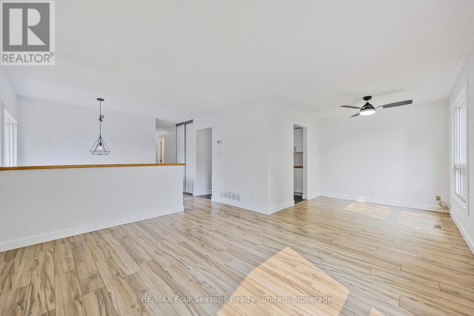 68 Courtice Crescent, Collingwood, Ontario  L9Y 4G1 - Photo 7 - S12314579