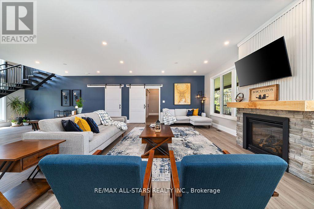 15 Berry Lane, Kawartha Lakes, Ontario  K0M 1A0 - Photo 13 - X12314559