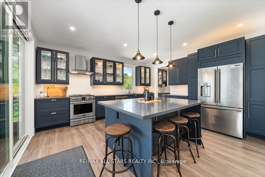 15 Berry Lane, Kawartha Lakes, Ontario  K0M 1A0 - Photo 16 - X12314559