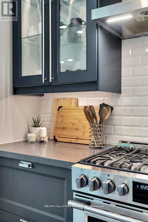 15 Berry Lane, Kawartha Lakes, Ontario  K0M 1A0 - Photo 17 - X12314559