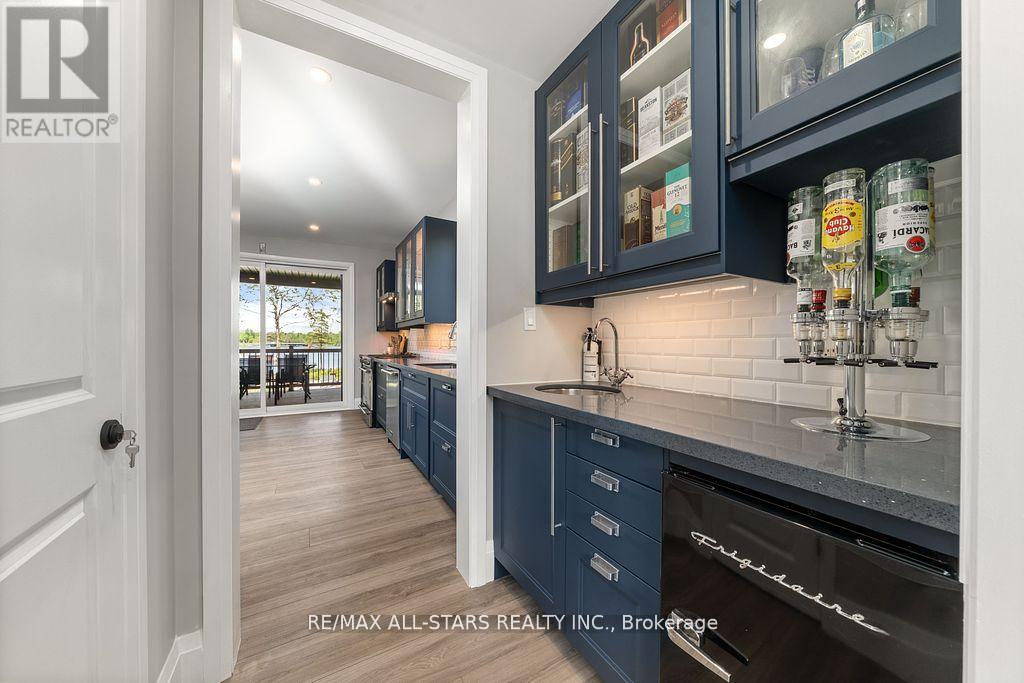 15 Berry Lane, Kawartha Lakes, Ontario  K0M 1A0 - Photo 21 - X12314559