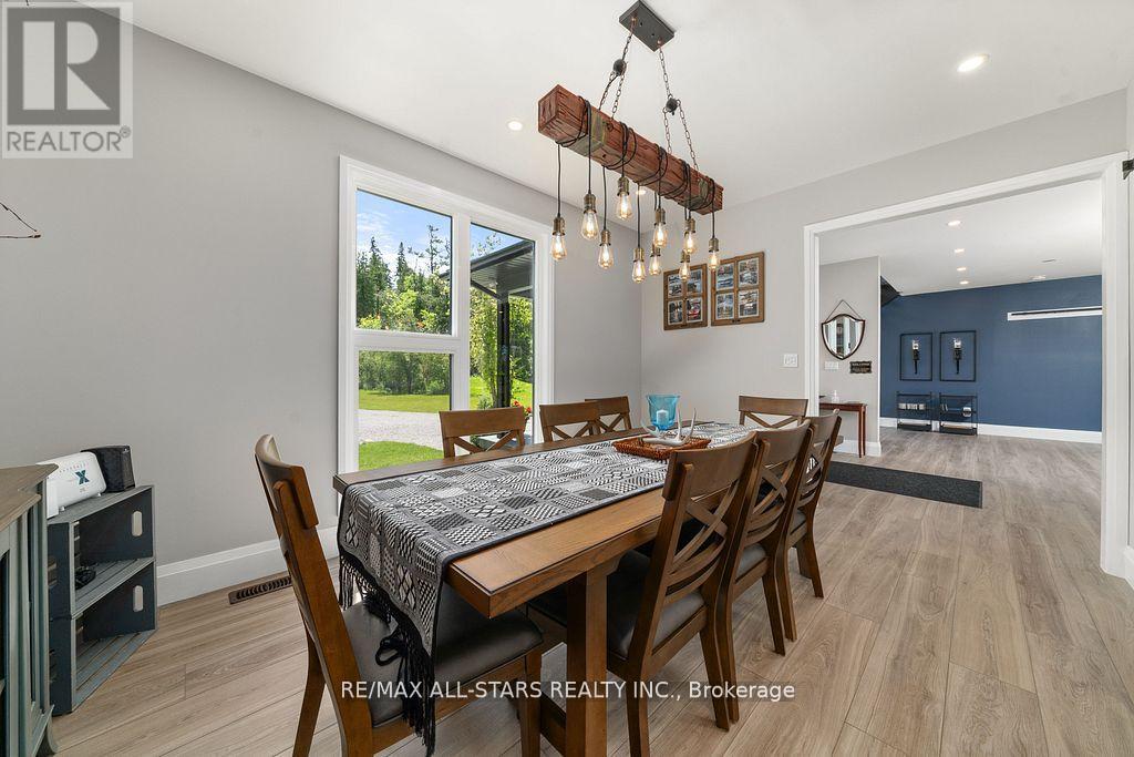 15 Berry Lane, Kawartha Lakes, Ontario  K0M 1A0 - Photo 22 - X12314559