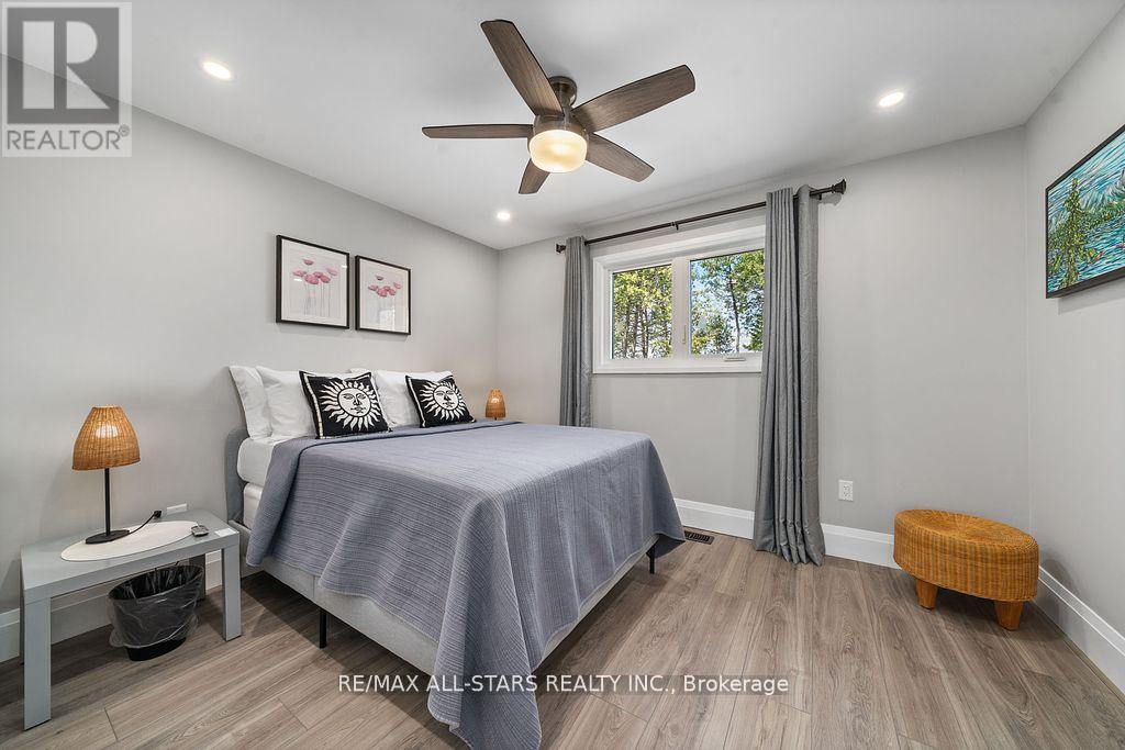 15 Berry Lane, Kawartha Lakes, Ontario  K0M 1A0 - Photo 40 - X12314559