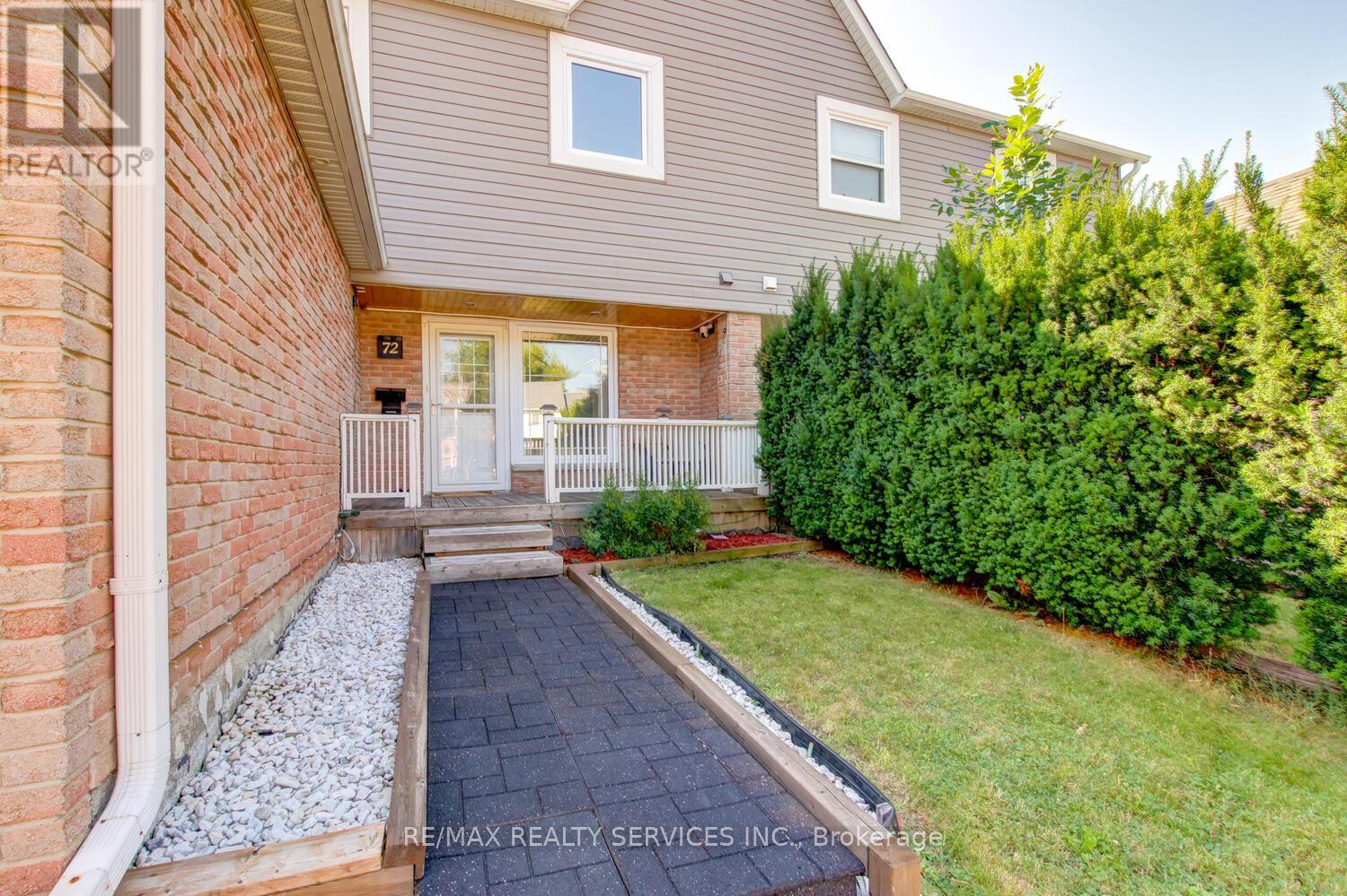 Property at 72 SPARKLETT CRESCENT image 2