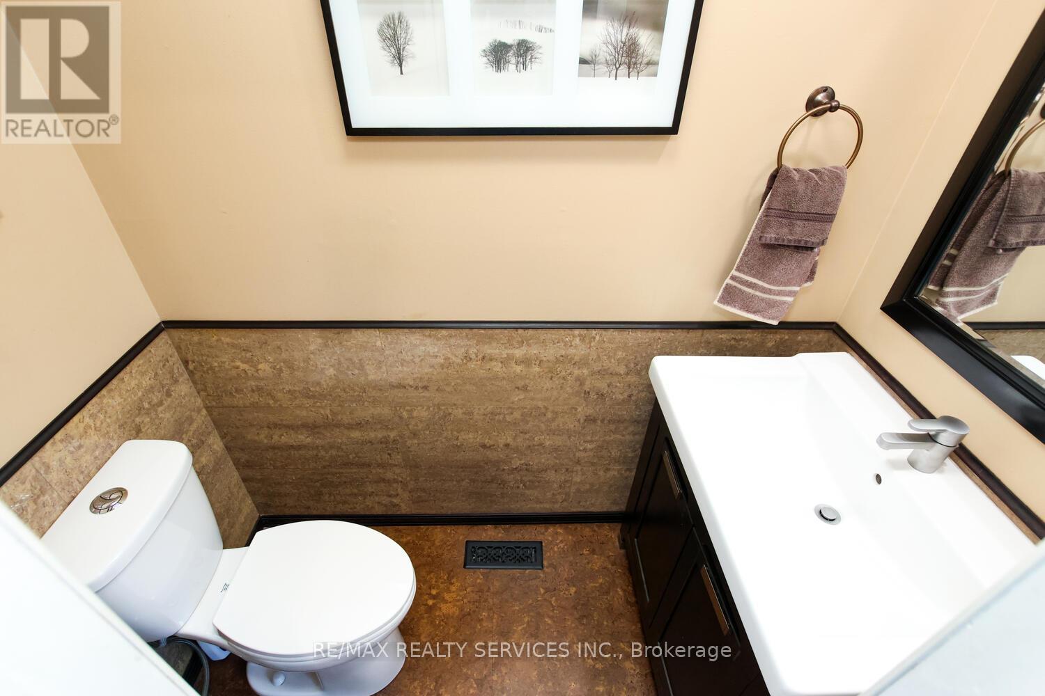 72 Sparklett Crescent, Brampton, Ontario  L6Z 1M8 - Photo 20 - W12314459