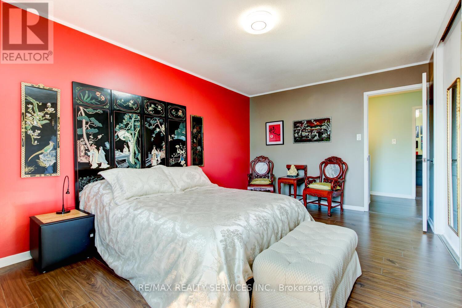 72 Sparklett Crescent, Brampton, Ontario  L6Z 1M8 - Photo 27 - W12314459