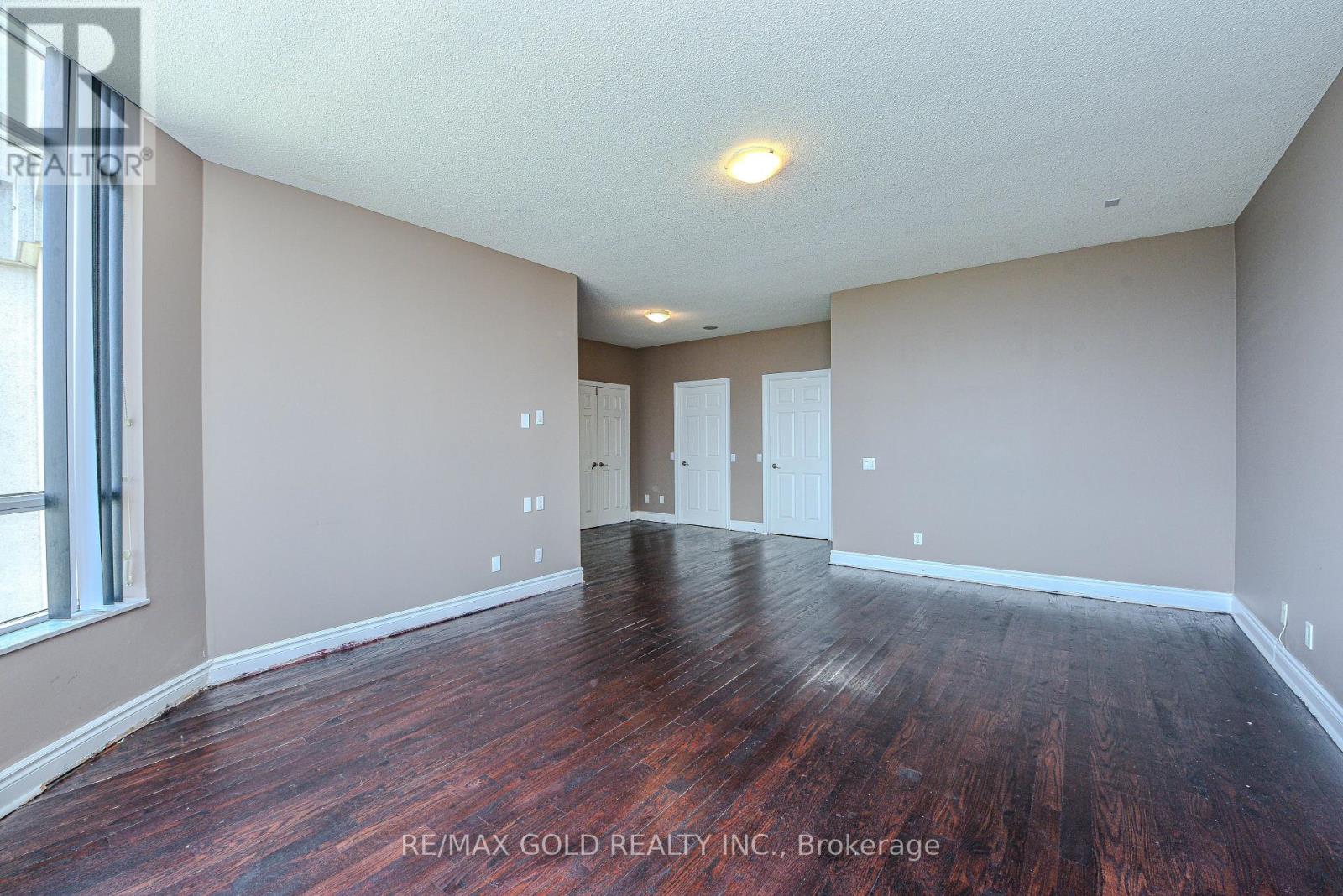 3205 - 35 Kingsbridge Garden Circle, Mississauga, Ontario  L5R 3Z5 - Photo 15 - W12308772