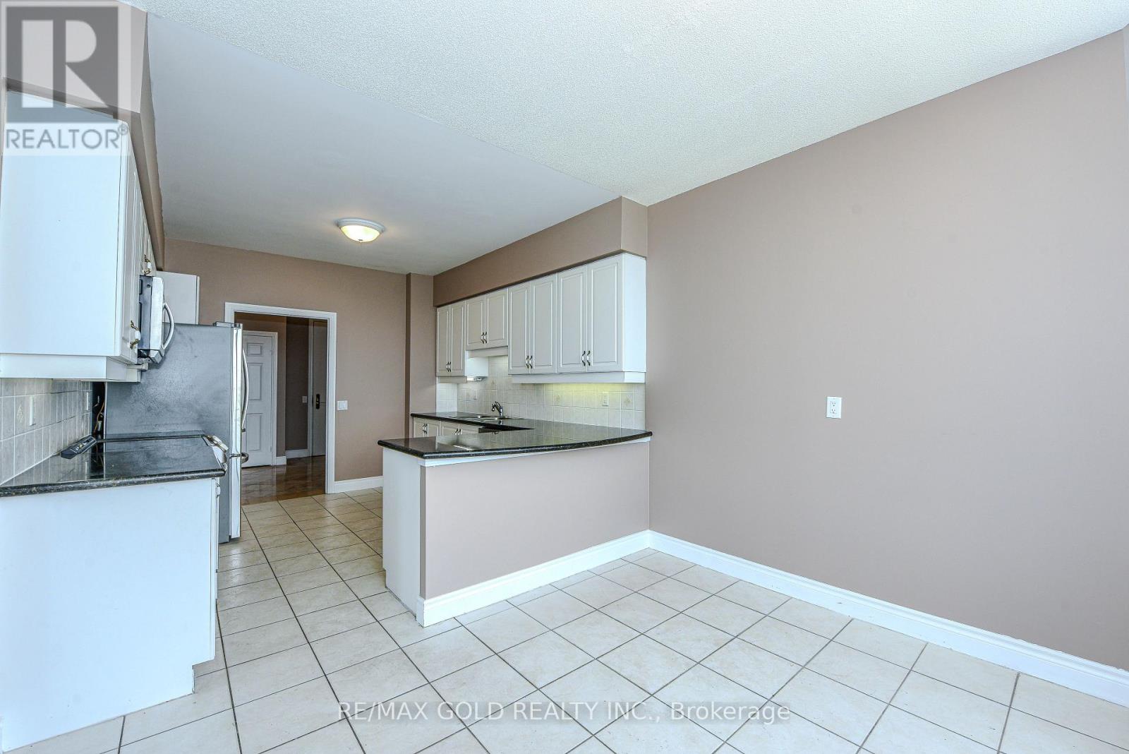 3205 - 35 Kingsbridge Garden Circle, Mississauga, Ontario  L5R 3Z5 - Photo 27 - W12308772