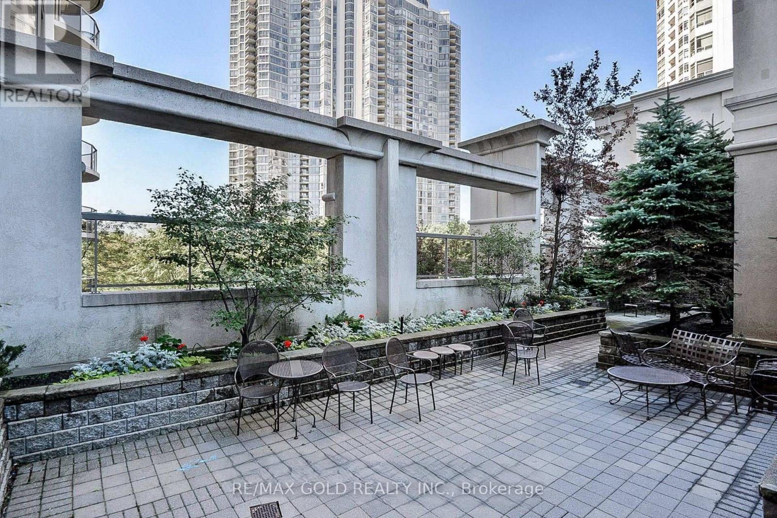 3205 - 35 Kingsbridge Garden Circle, Mississauga, Ontario  L5R 3Z5 - Photo 44 - W12308772