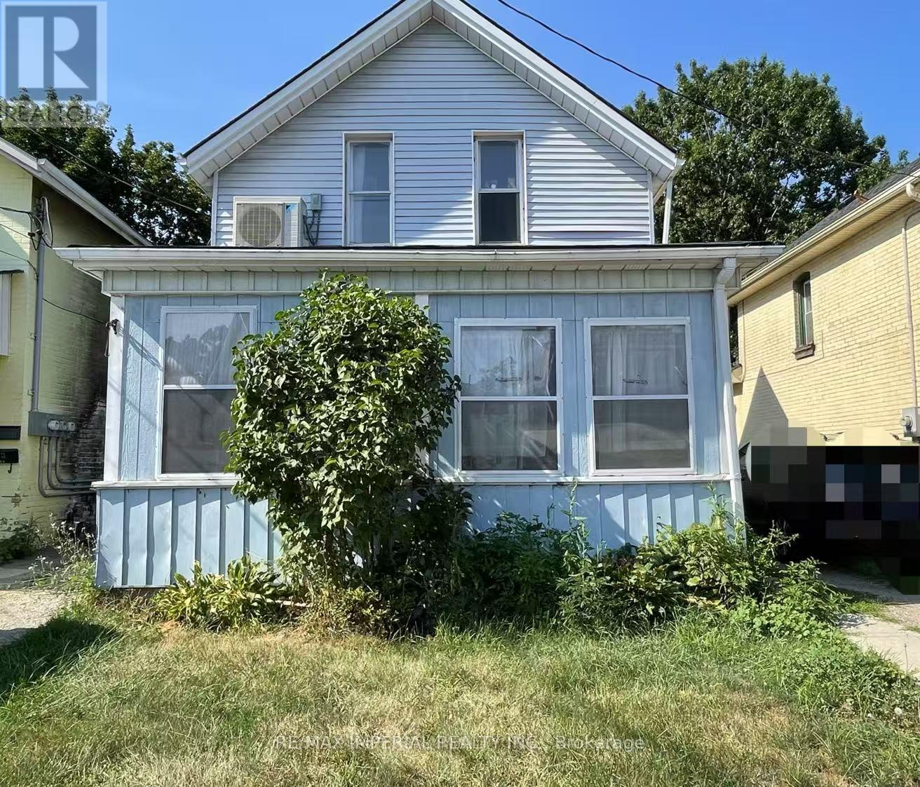 2 (UPPER) - 28 MARY STREET, Brantford, Ontario