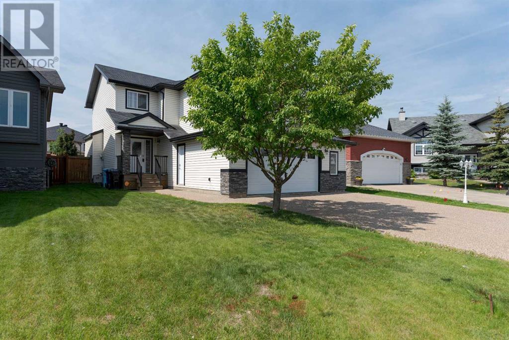 Property at 122 Iris Way image 1
