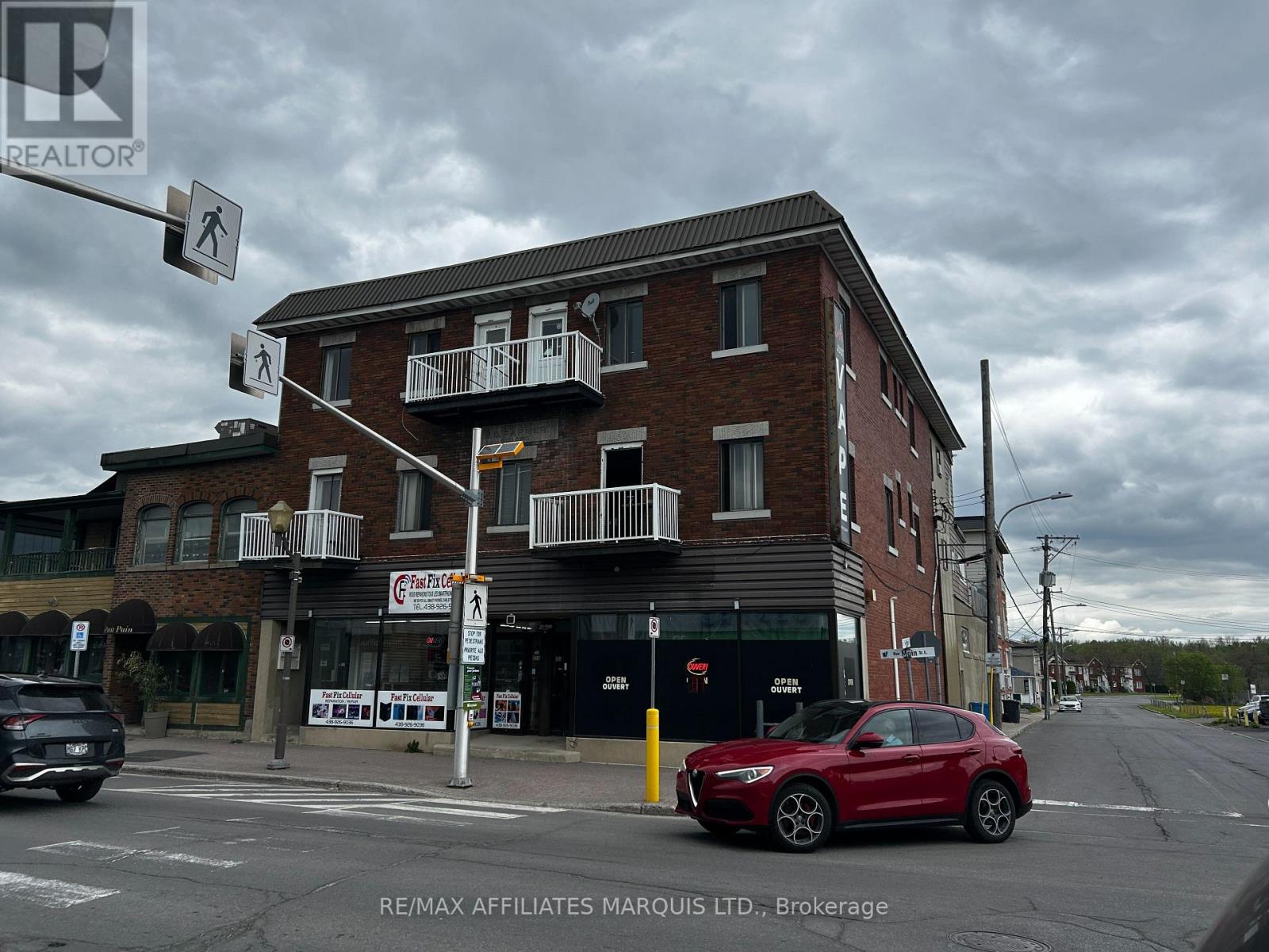 253 MAIN ST STREET E, Hawkesbury, Ontario