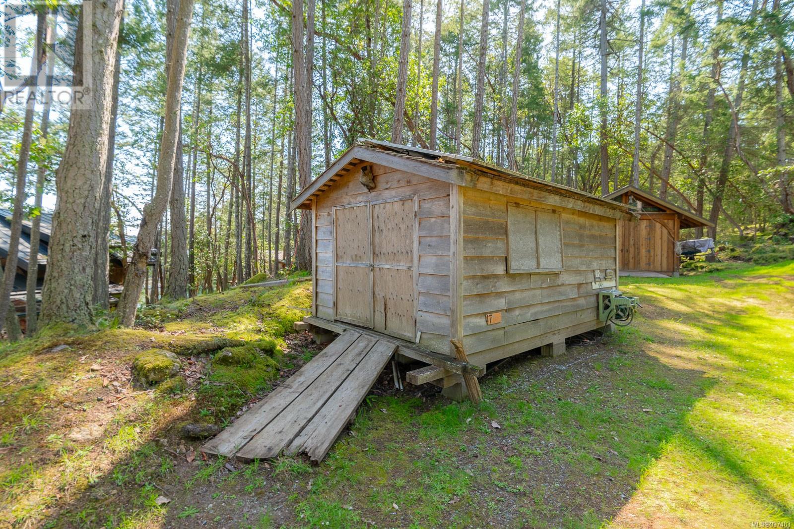 550 Cardale Rd, Decourcy Island, British Columbia  A1A 1A1 - Photo 53 - 997483