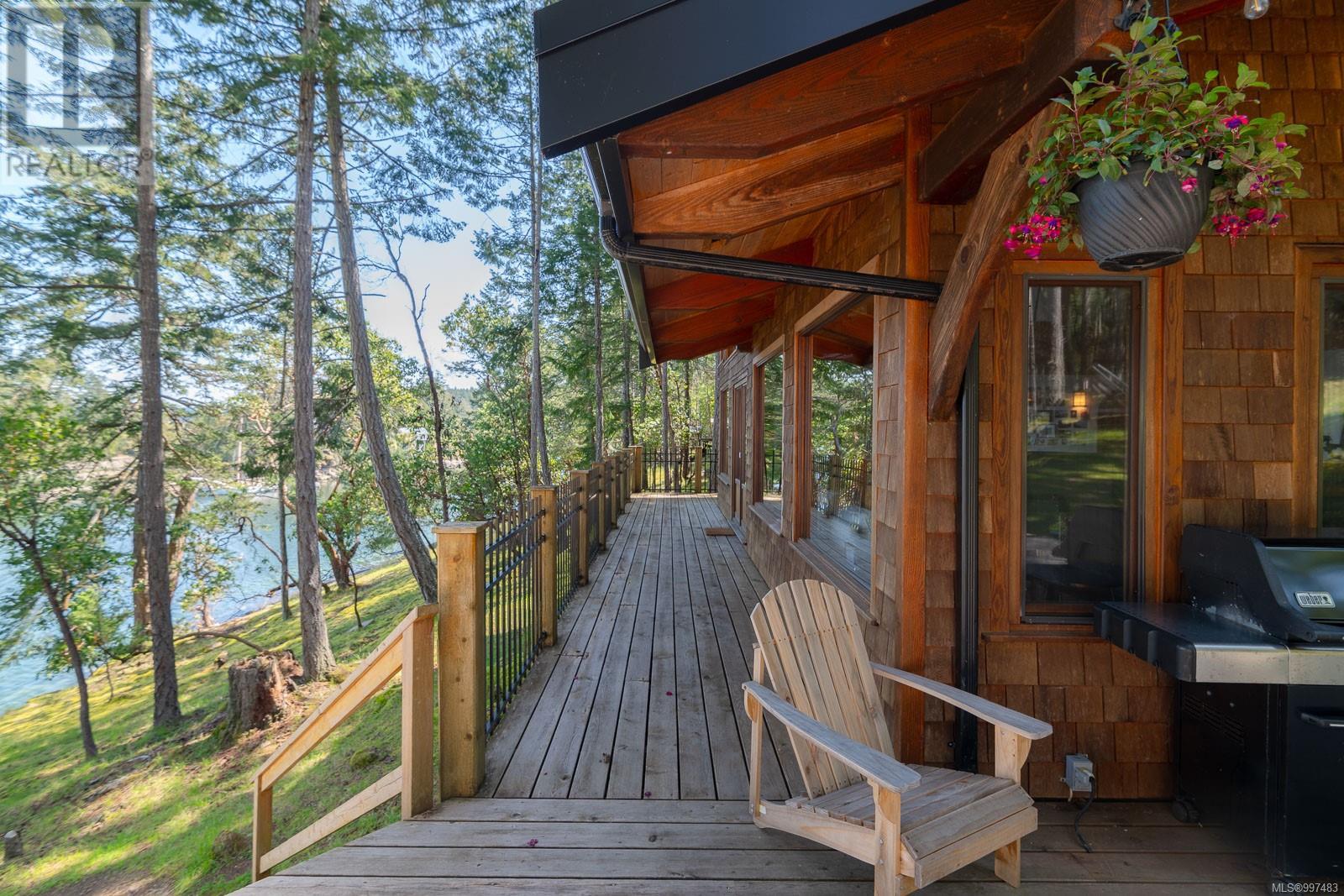 550 Cardale Rd, Decourcy Island, British Columbia  A1A 1A1 - Photo 36 - 997483