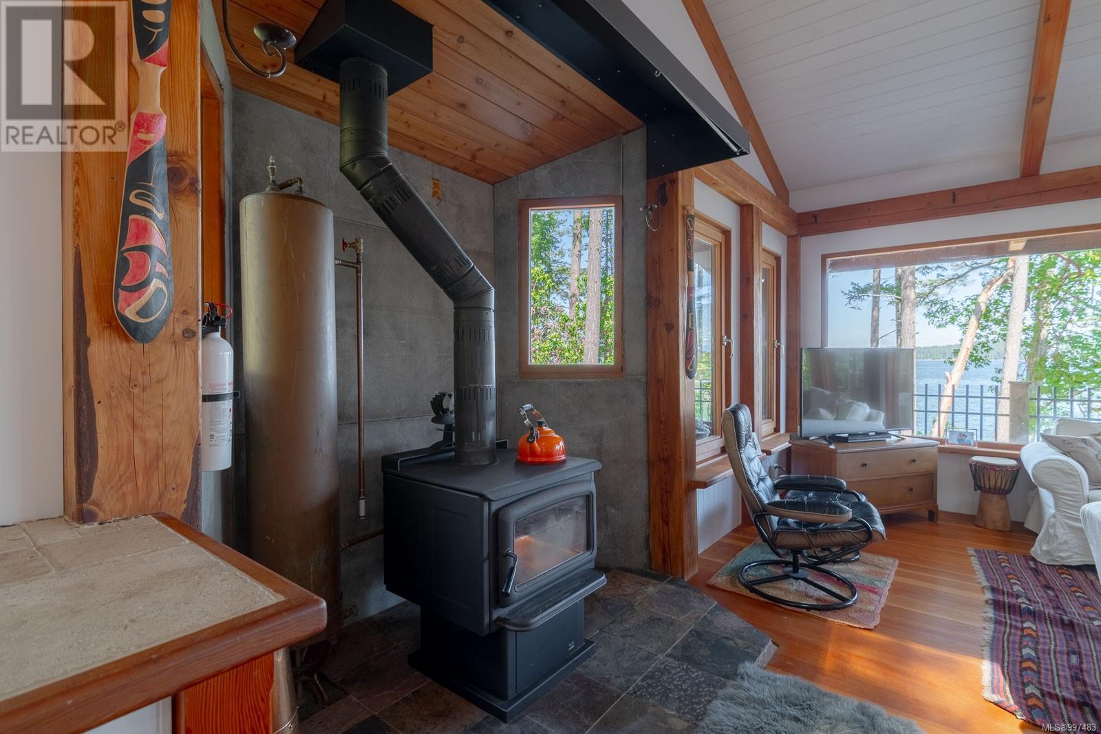 550 Cardale Rd, Decourcy Island, British Columbia  A1A 1A1 - Photo 19 - 997483