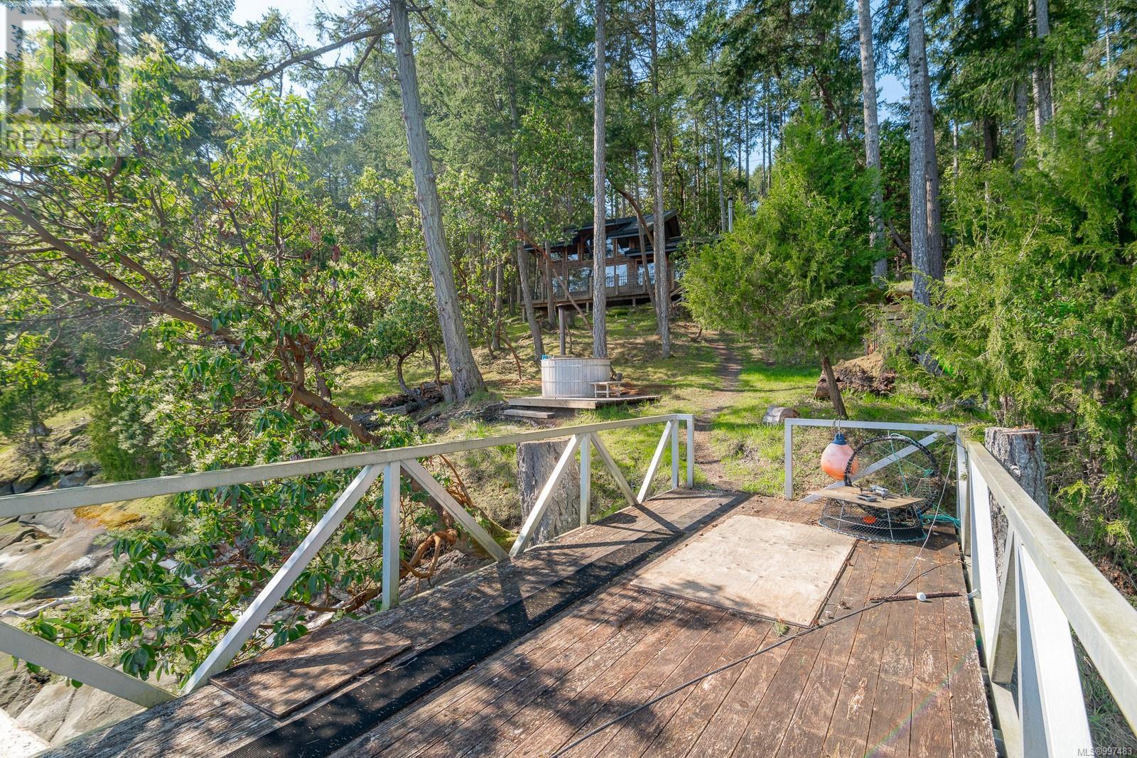 550 Cardale Rd, Decourcy Island, British Columbia  A1A 1A1 - Photo 45 - 997483