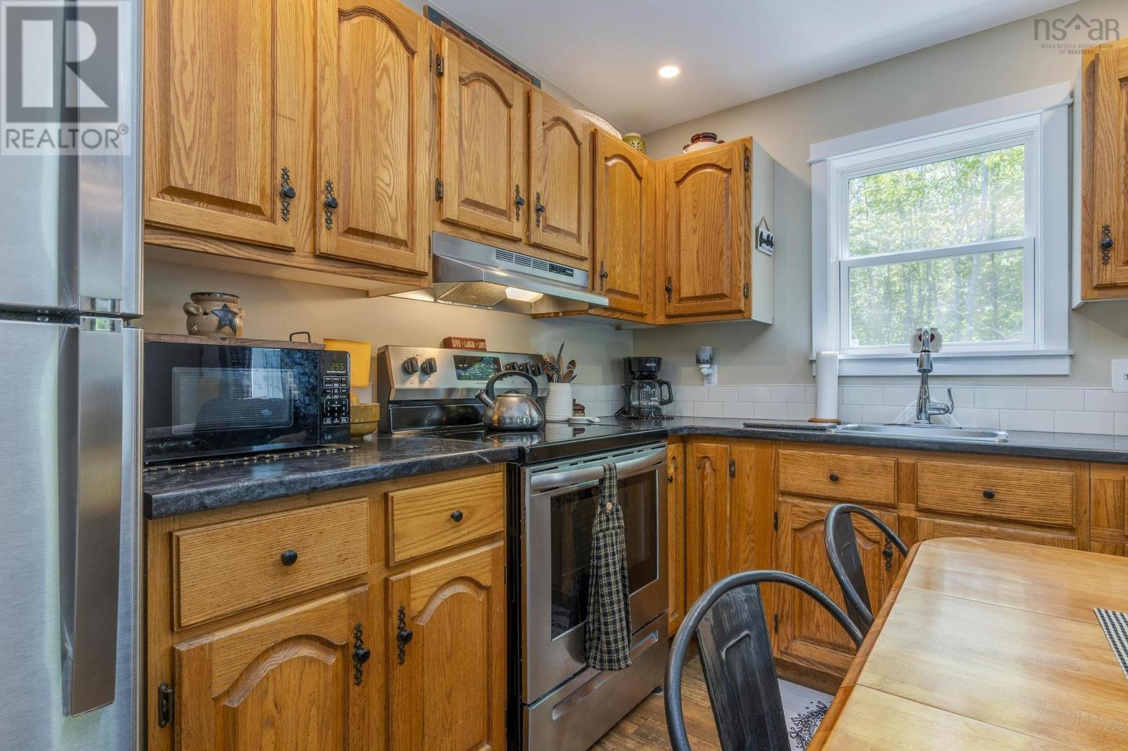38 Joseph Street, Labelle, Nova Scotia  B0T 1E0 - Photo 17 - 202512869