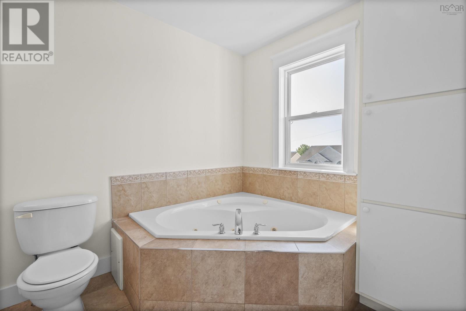 43 Outrigger Crescent, Halifax, Nova Scotia  B3M 4V9 - Photo 9 - 202515926
