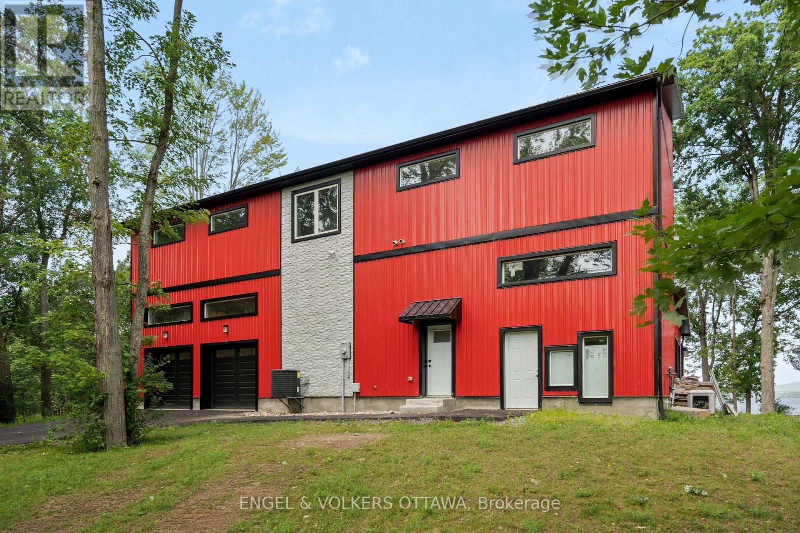 866 Bayview Drive, Ottawa, Ontario  K0A 3M0 - Photo 3 - X12314657