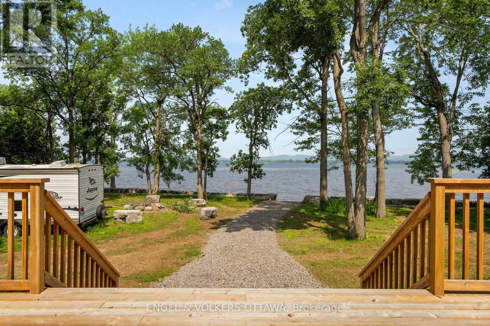 866 Bayview Drive, Ottawa, Ontario  K0A 3M0 - Photo 31 - X12314657