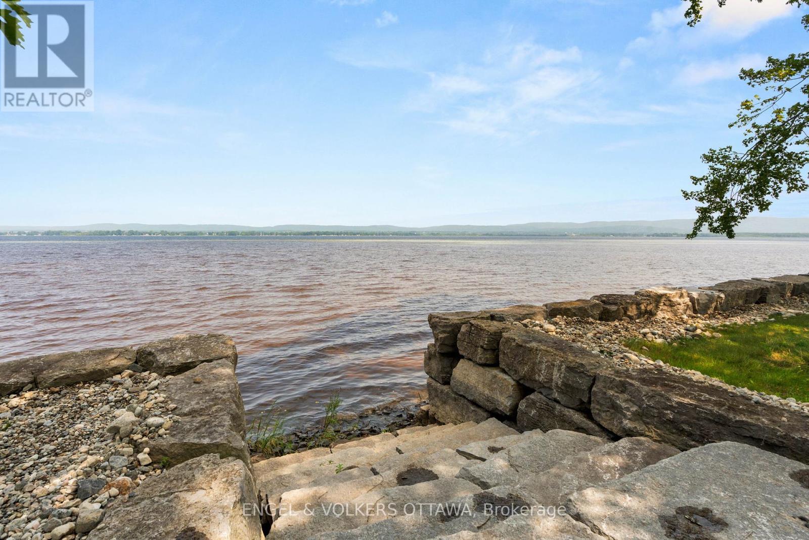 866 Bayview Drive, Ottawa, Ontario  K0A 3M0 - Photo 35 - X12314657