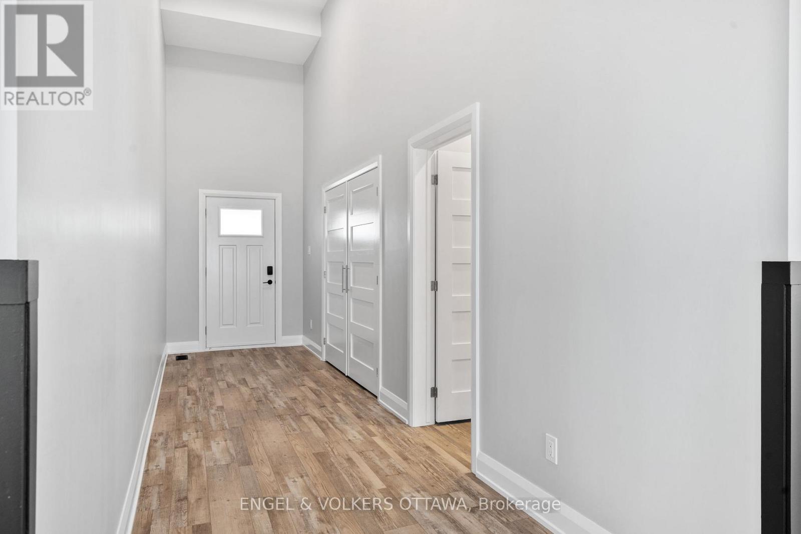 866 Bayview Drive, Ottawa, Ontario  K0A 3M0 - Photo 5 - X12314657
