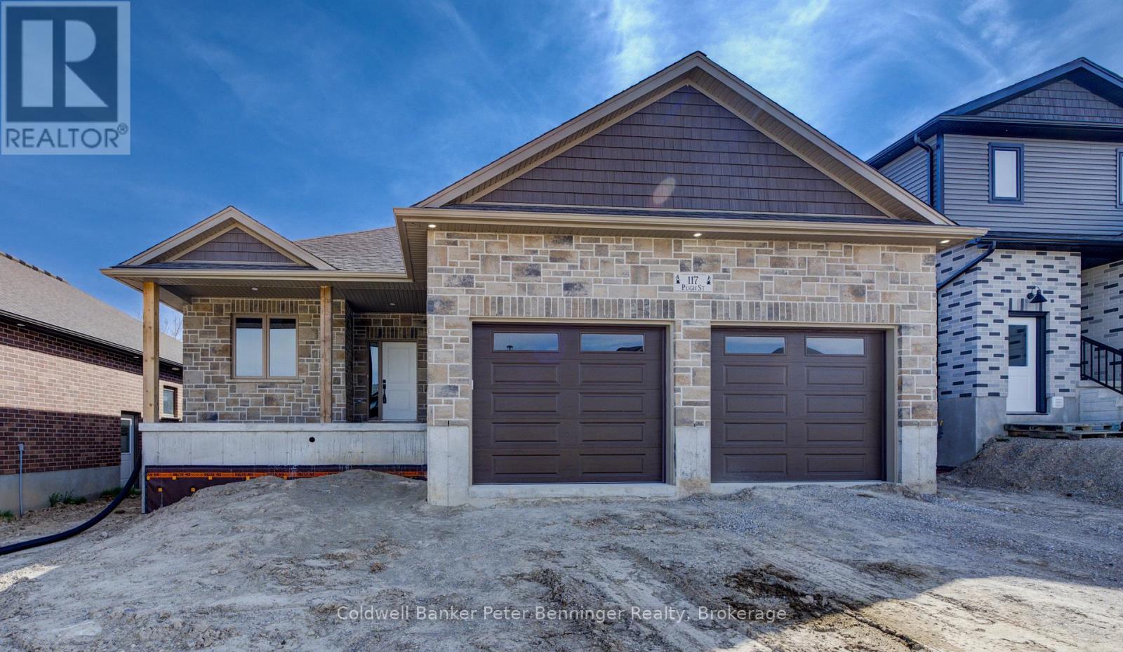 117 Pugh Street, Perth East, Ontario  N0K 1M0 - Photo 2 - X12166048