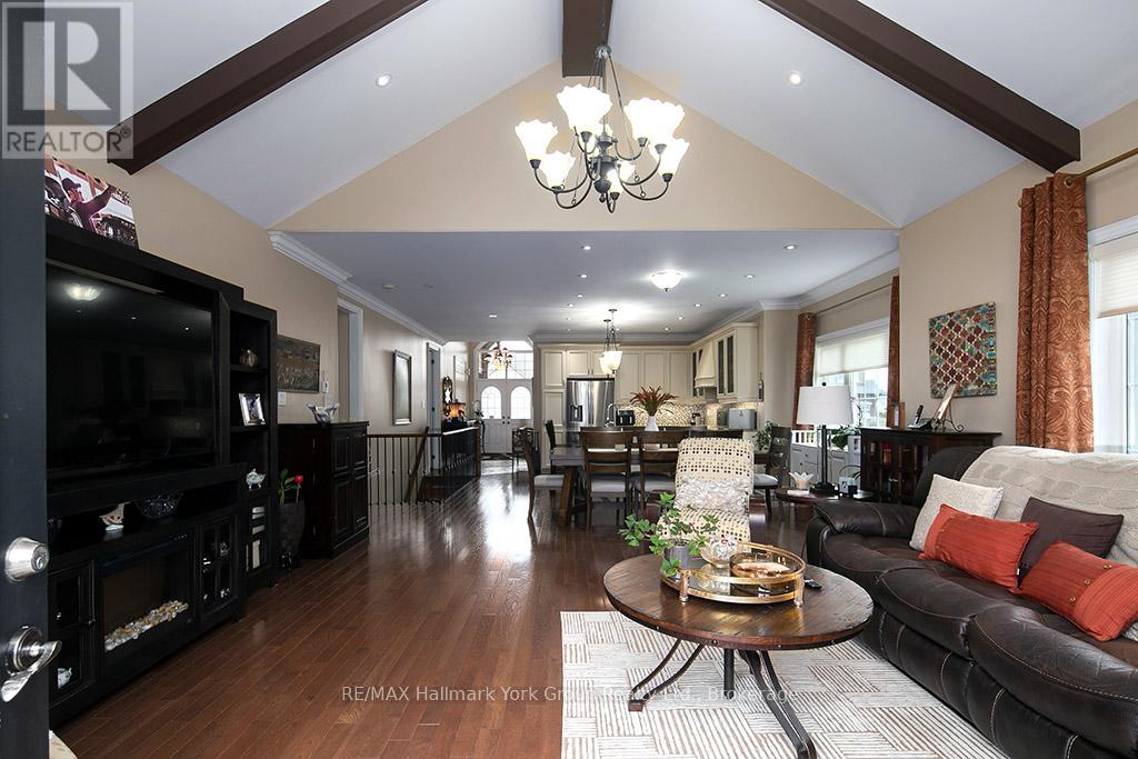 1166 Gina Street, Innisfil, Ontario  L9S 4Z3 - Photo 26 - N12314627