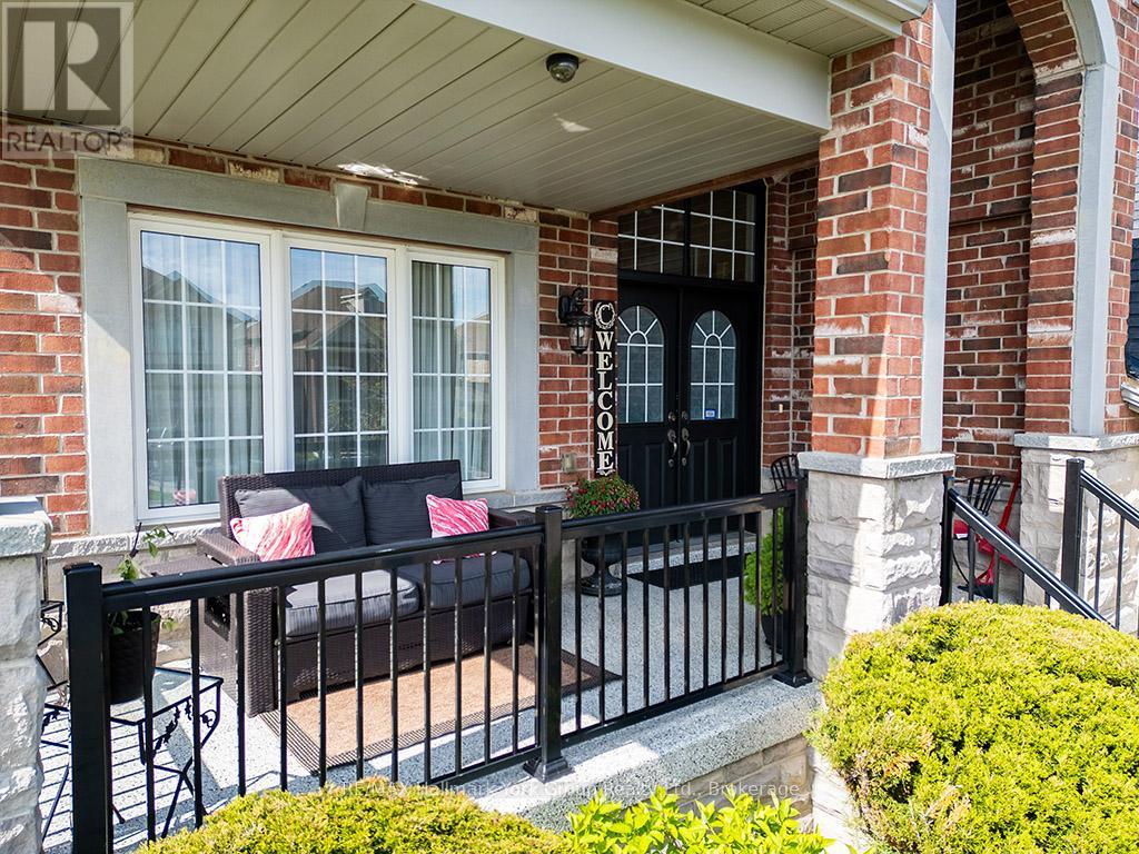 1166 Gina Street, Innisfil, Ontario  L9S 4Z3 - Photo 8 - N12314627