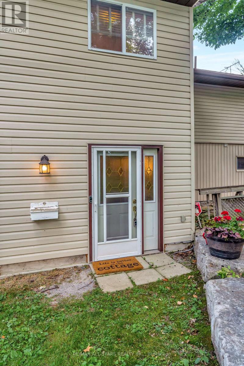 16 Fire Route 122, Trent Lakes, Ontario  K0M 1A0 - Photo 9 - X12314661