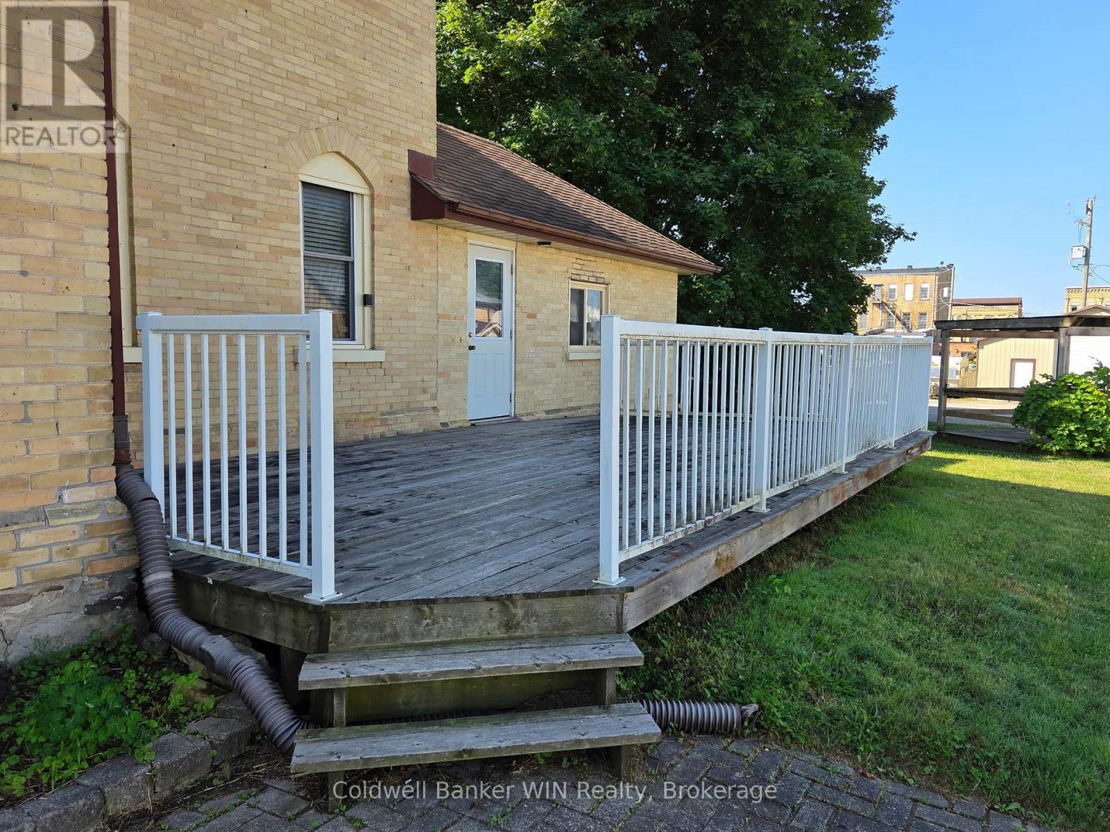 135 Fergus Street S, Wellington North, Ontario  N0G 2L2 - Photo 23 - X12314730