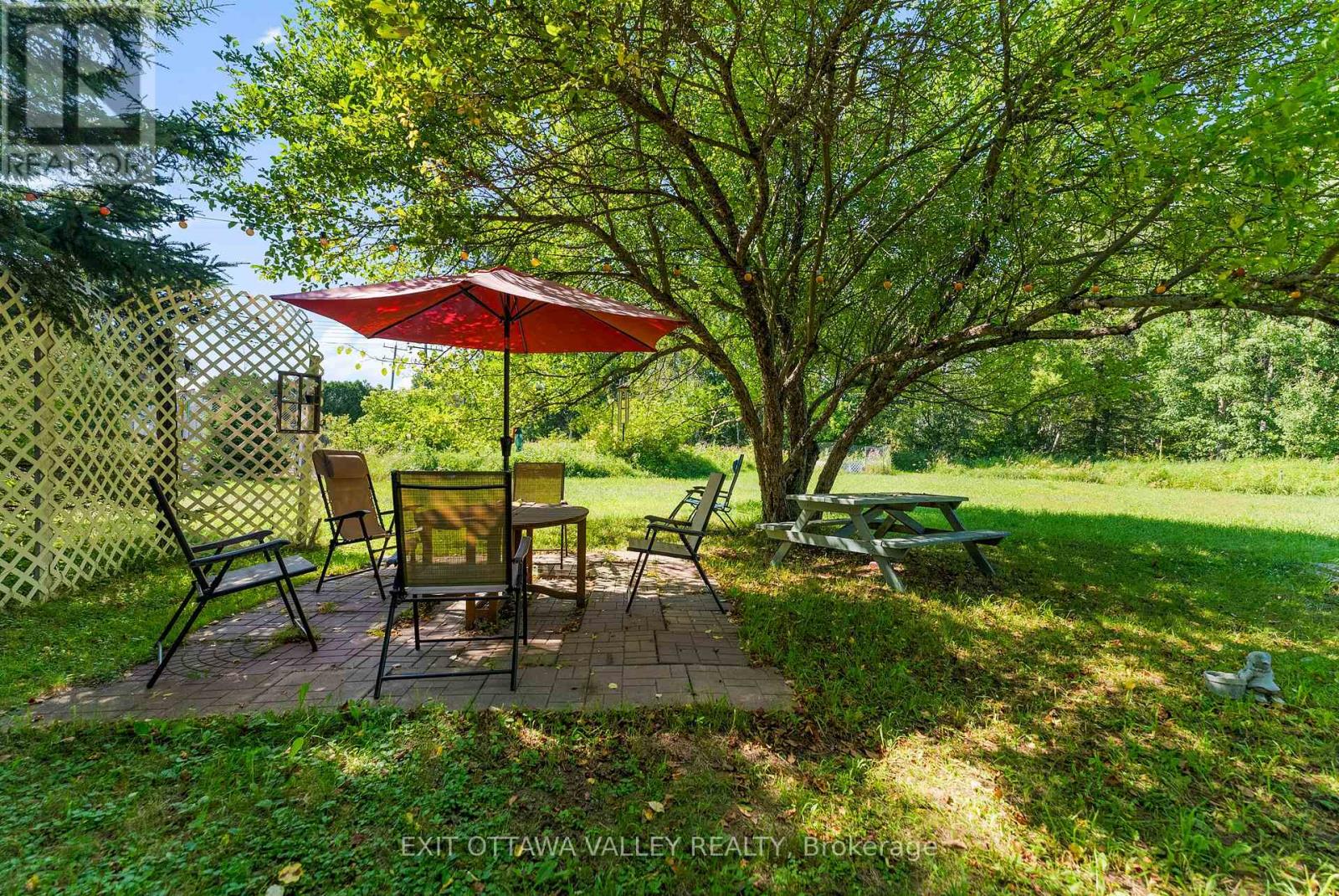15 Philip Street, Madawaska Valley, Ontario  K0J 1B0 - Photo 17 - X12314614
