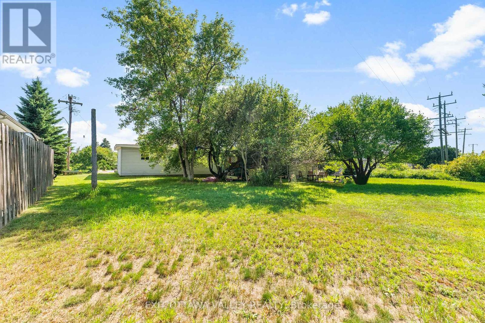 15 Philip Street, Madawaska Valley, Ontario  K0J 1B0 - Photo 21 - X12314614